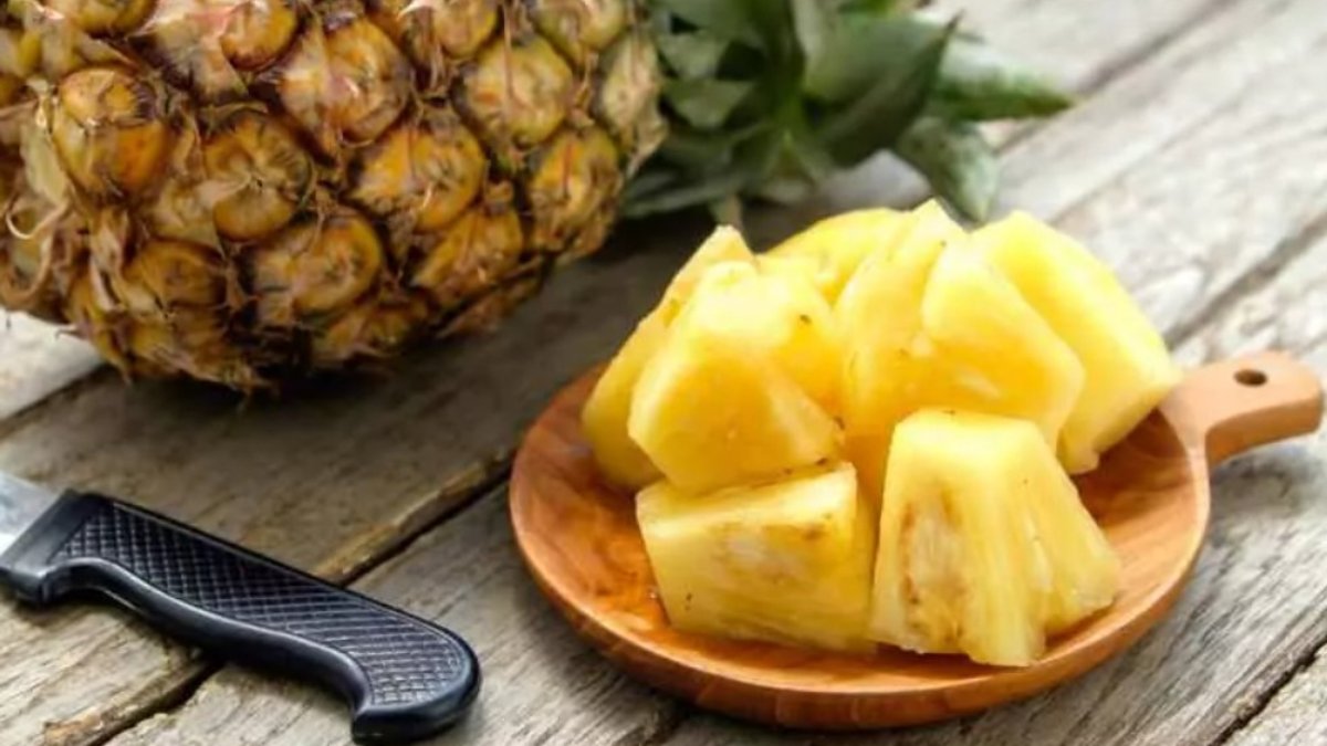 Sahurda 2 dilim ananas yiyin, bakın neler oluyor izleyin…