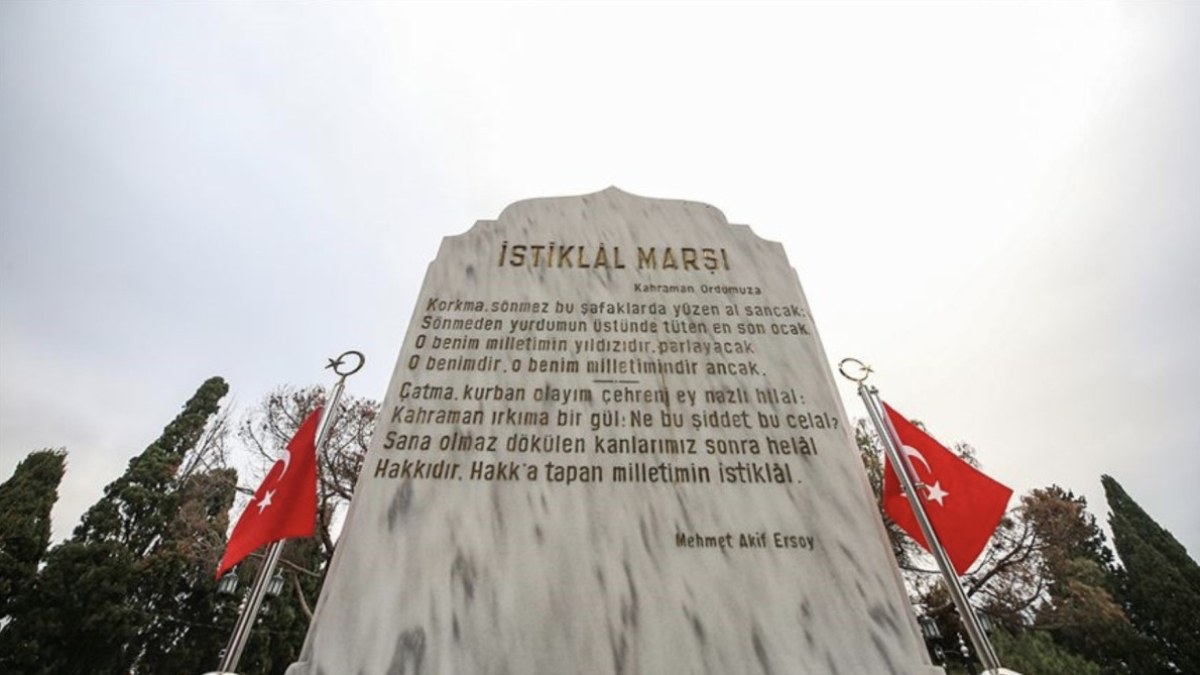 Milli mücadelenin sembolü: İstiklal Marşı 103 yıl önce bugün kabul edildi