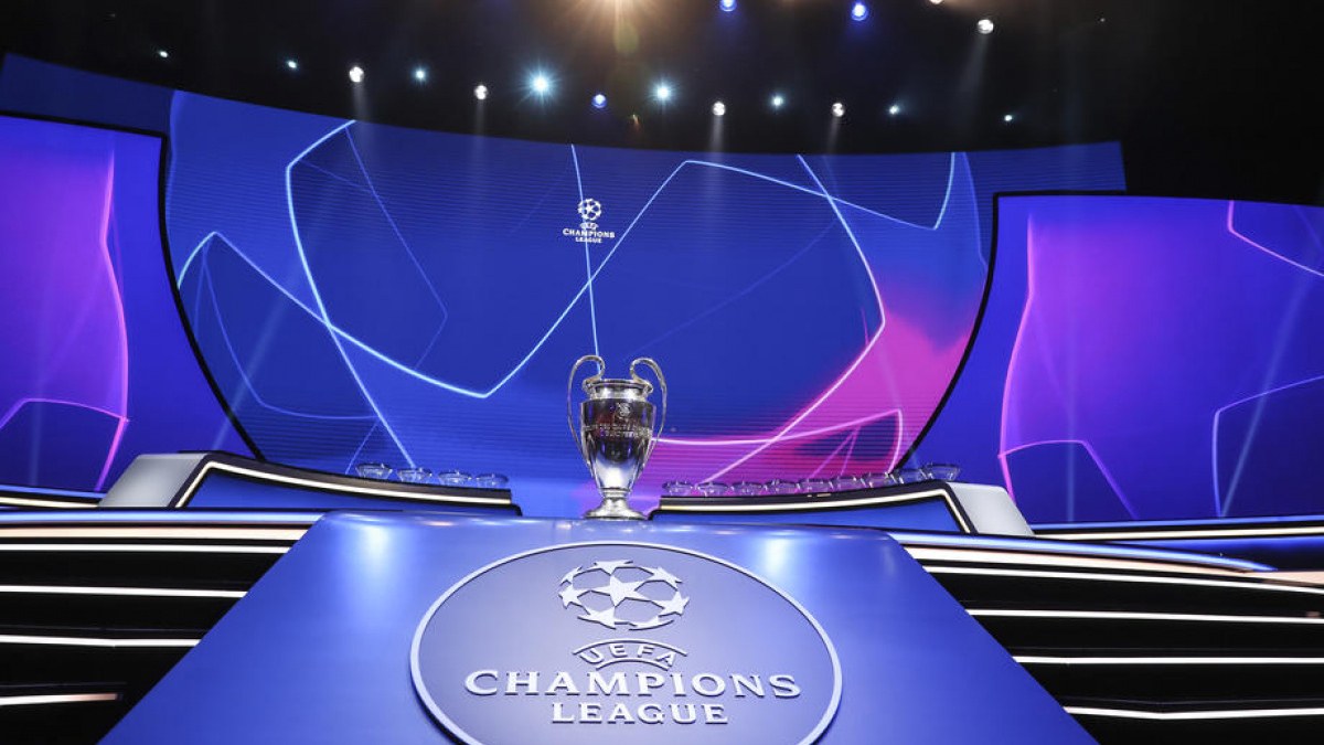 UEFA Şampiyonlar Ligi'nde kura çekimi yapıldı