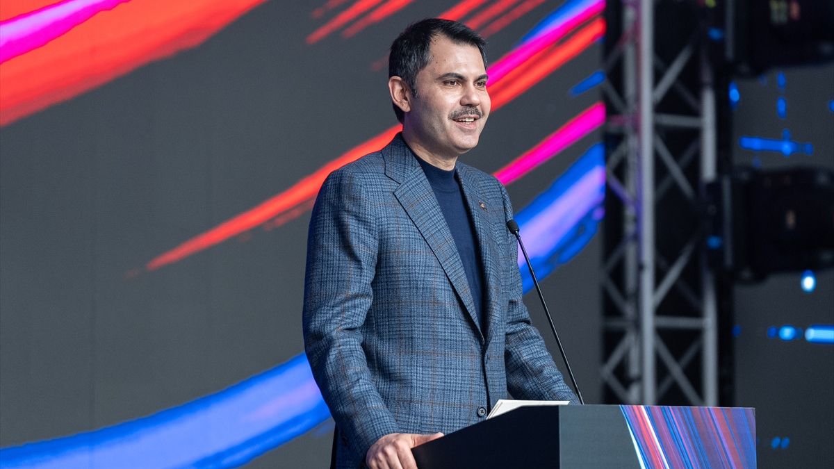 Стамбул зимой золотой рог. Один день в стамбуле почему нет. Город истанбул ателье. Один день в стамбуле почему нет. Холм пьер лоти в стамбуле.