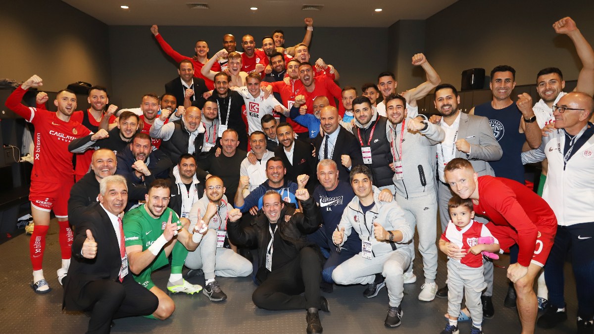 Beşiktaş'ı yenen Antalyaspor'dan maç sonu paylaşımı