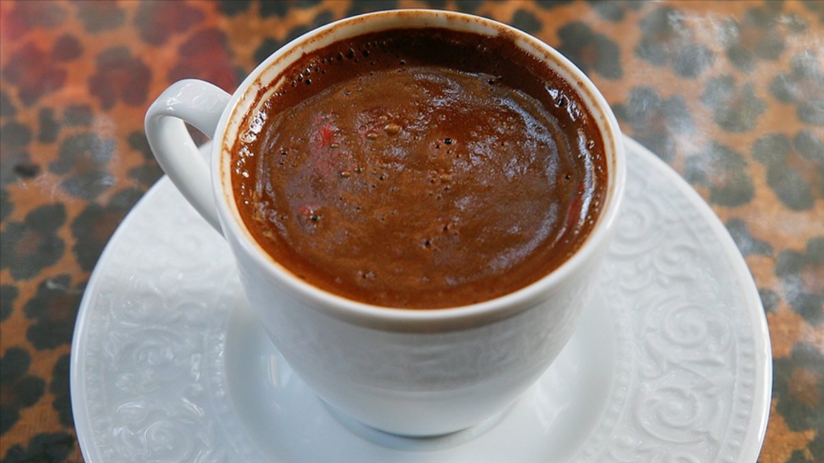 Türk kahvesiyle 1 tane tüketin, asıl etkisini görün...