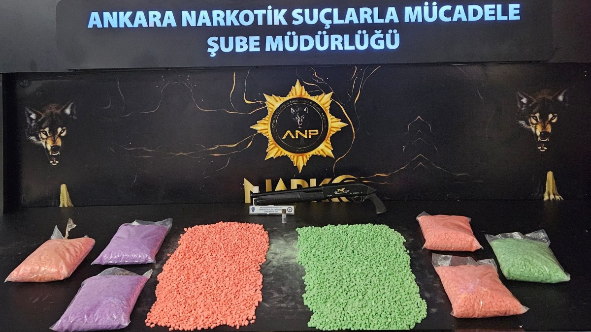 Ankara'da narkotik operasyonu: 40 bin 627 hap ele geçirildi