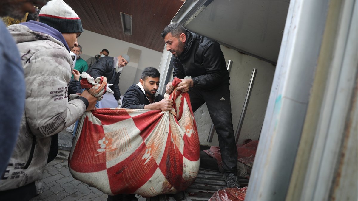İsrail katlimında 166'ncı gün: Gazze'de can kaybı 32 bin'e dayandı