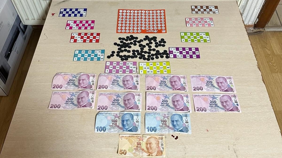 Kocaeli'de kumar oynayan 6 kişiye 38 bin 550 TL ceza