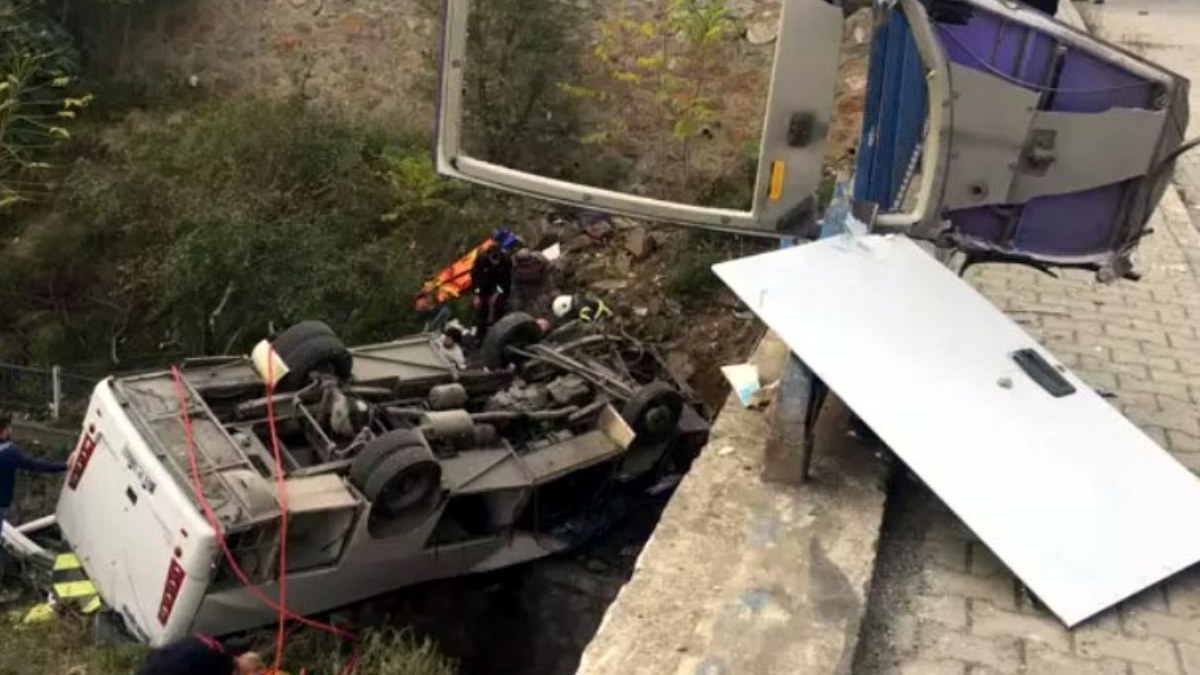 Kocaeli'de 5 kişinin öldüğü kazada tutuklu şoför, ağlayarak ev hapsi istedi