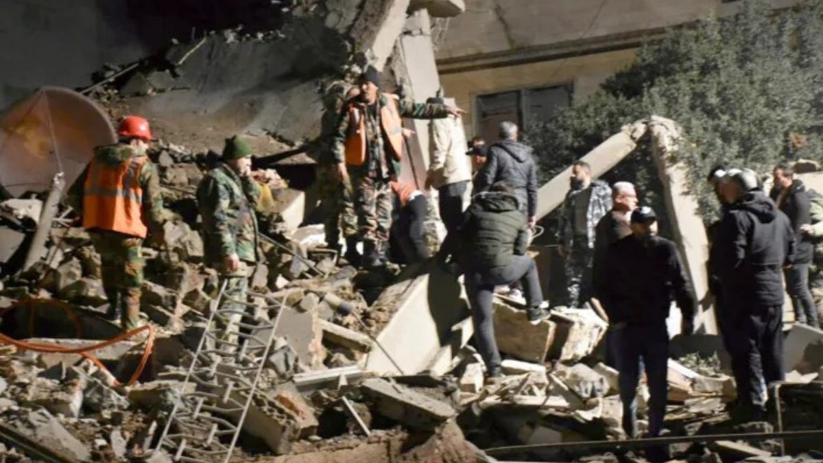 İsrail ordusu Halep'e saldırdı: 38 ölü