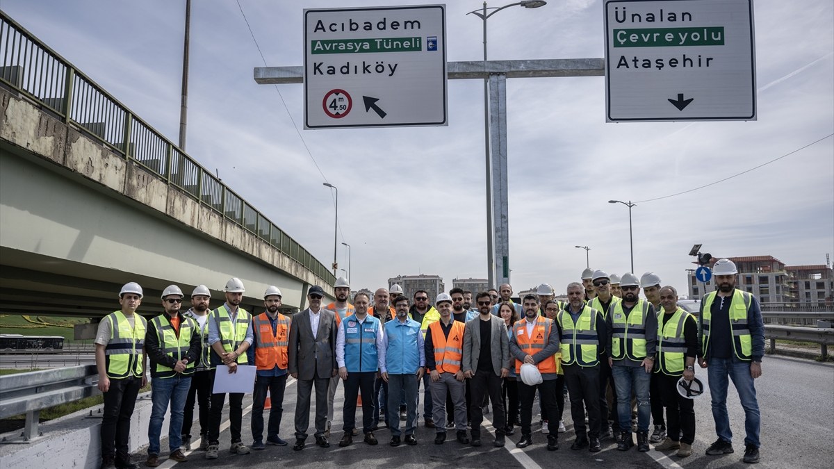 İstanbul'da Avrasya Tüneli-TEM Anadolu Otoyolu bağlantı yolu açıldı
