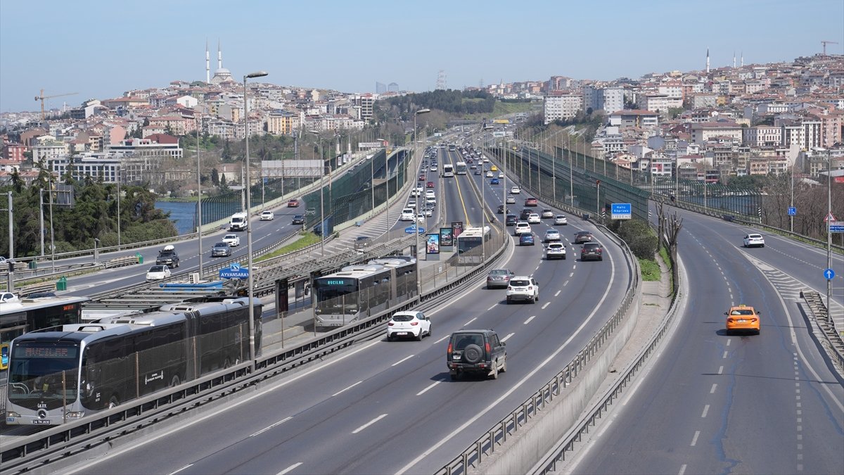 İstanbul'da trafik yoğunluğuna seçim etkisi: Yüzde 10’un altında kaldı