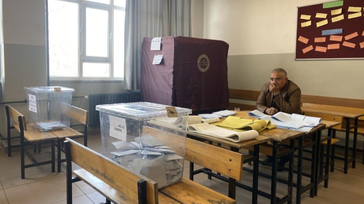 İstanbul'da en düşük seçmenli mahalle, muhtarlık için oy kullanamadı
