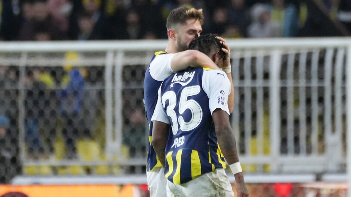 Fenerbahçe'de sakatlık sorunu! 3 orta saha oyuncusu Adana Demirspor maçında yok