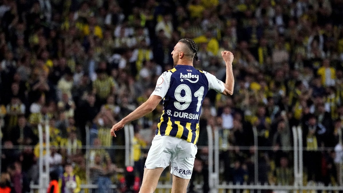 Serdar Dursun, Fenerbahçe formasıyla bu sezonki ikinci golünü attı