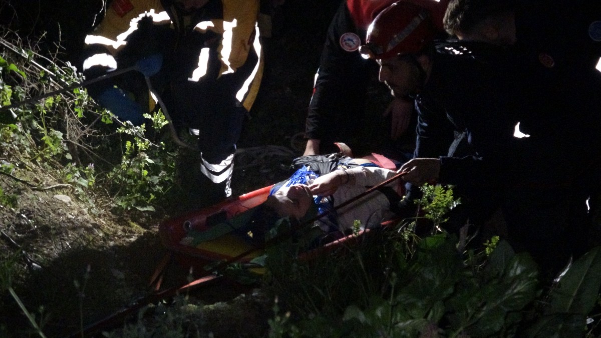 Bursa'da manzara seyrederken duvardan düşen genç kadın yaralandı