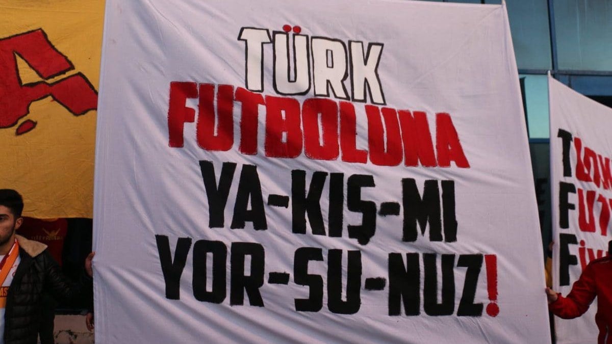 Galatasaray'dan hakem ve PFDK kararlarına tepki paylaşımı