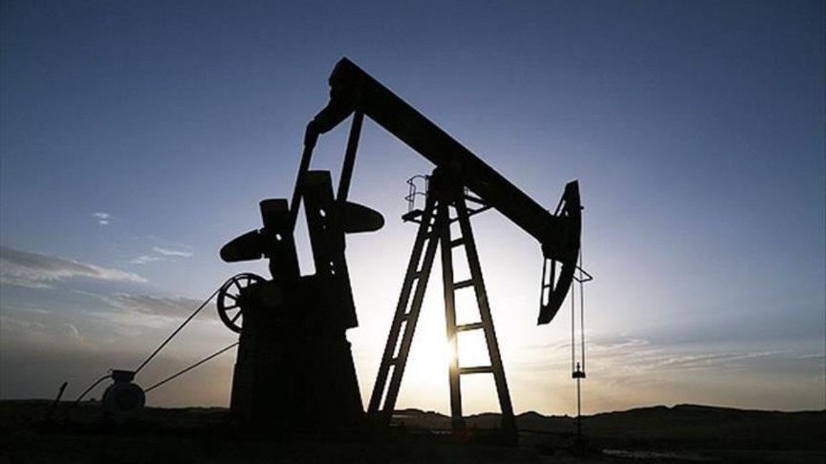 Jeopolitik olaylardan etkileniyor! Brent petrolün varil fiyatı 89,36 dolar