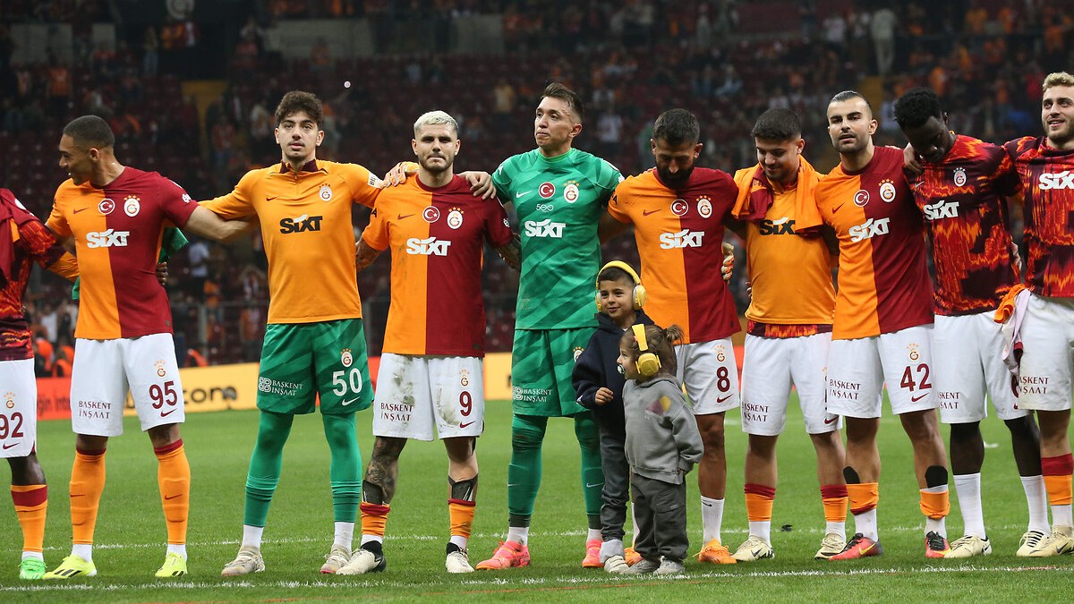 Galatasaraylı futbolcular kenetlendi: Fenerbahçe'ye sahada cevap vereceğiz