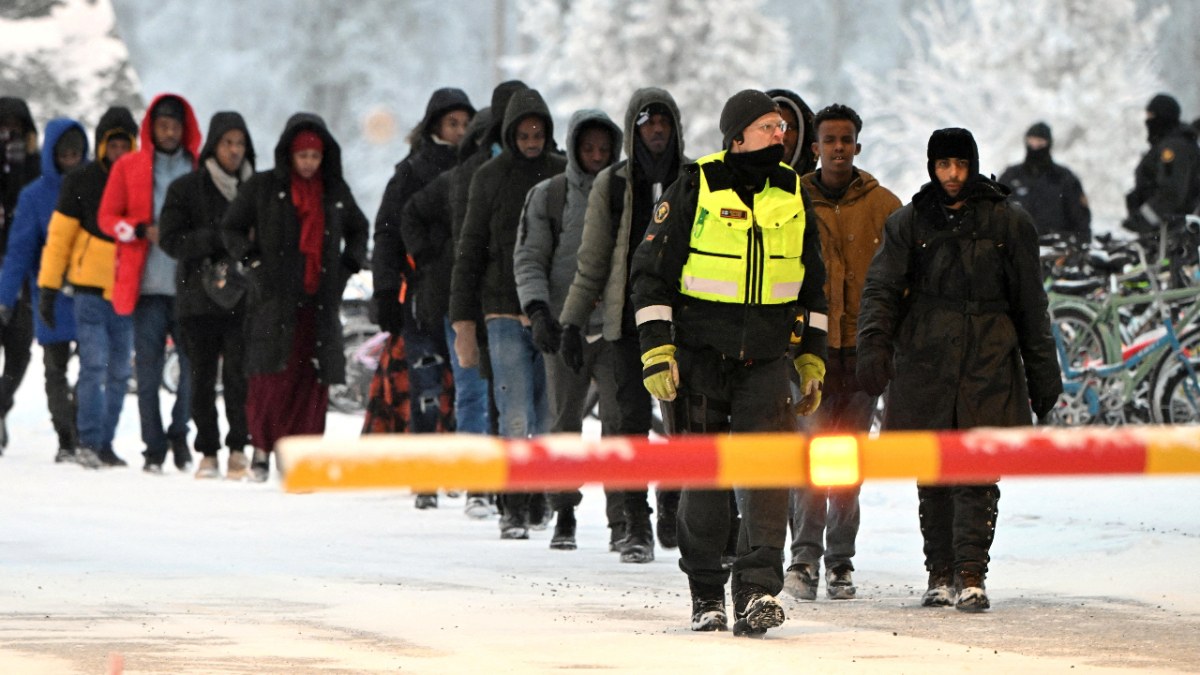 Finlandiya, Rusya sınırını süresiz kapattı