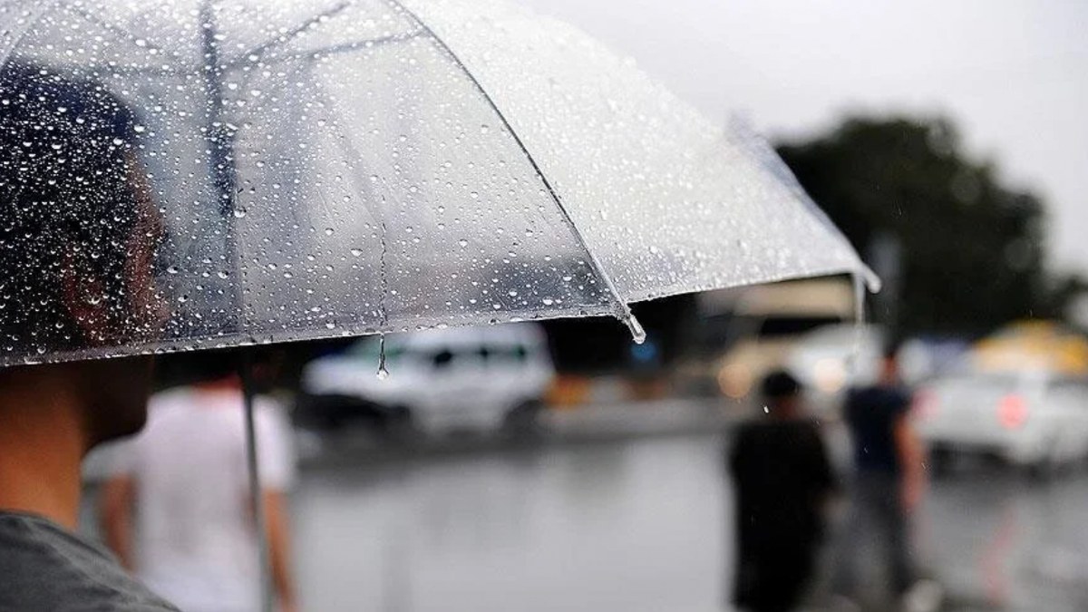 Mehmet Özhaseki: 9 günlük tatil boyunca yer yer sağanak yağış olacağı tahmin edilmektedir