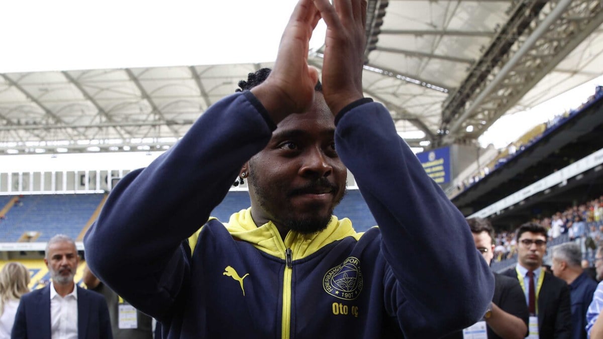 Fenerbahçe'den Osayi Samuel kararı: Sözleşmesi uzatılacak