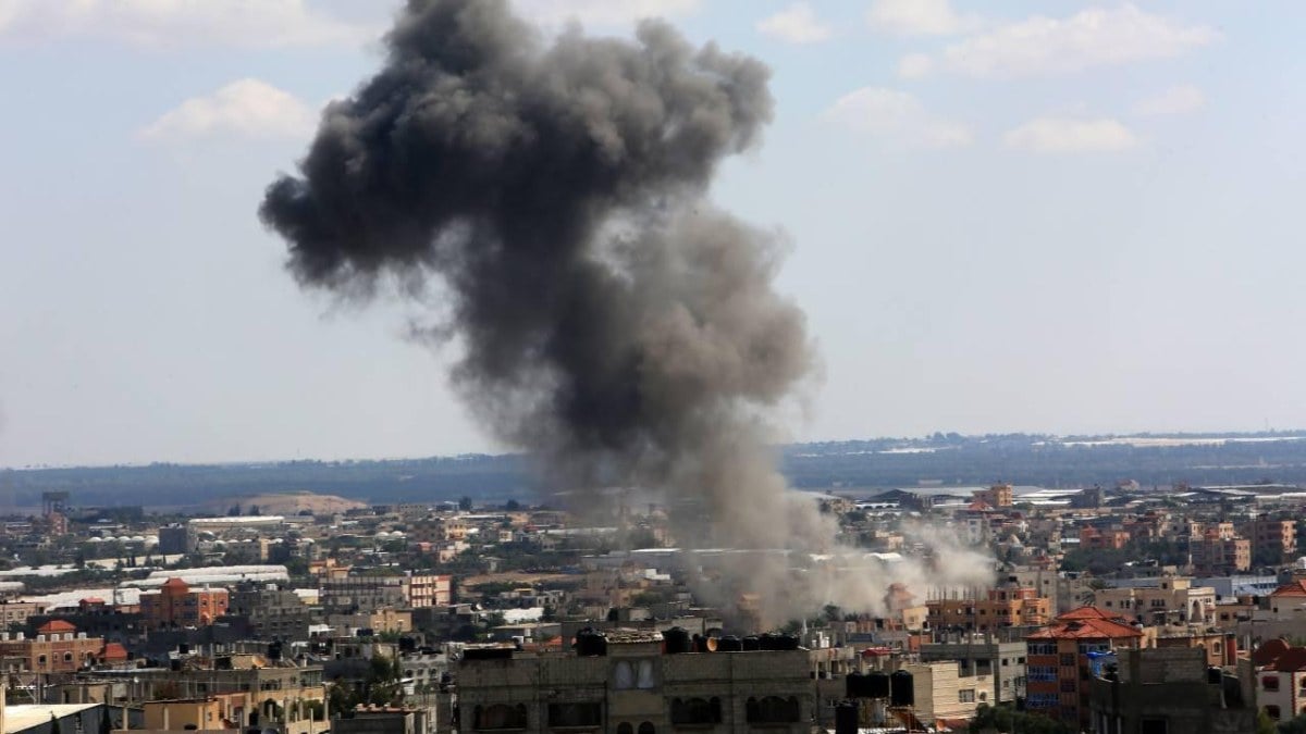 İsrail'den Gazze'ye hava saldırısı: 6 Filistinli öldü
