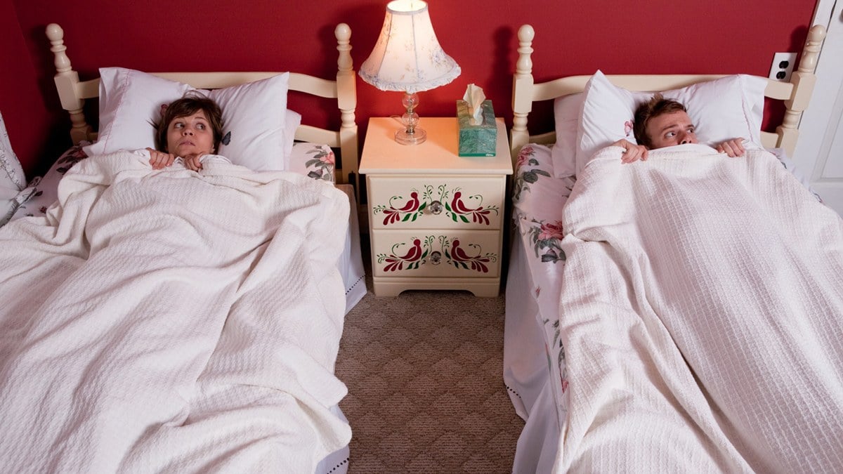 Kimse bilemedi! Japon çiftlerin ayrı yatakta uyumasının sebebi bakın neymiş