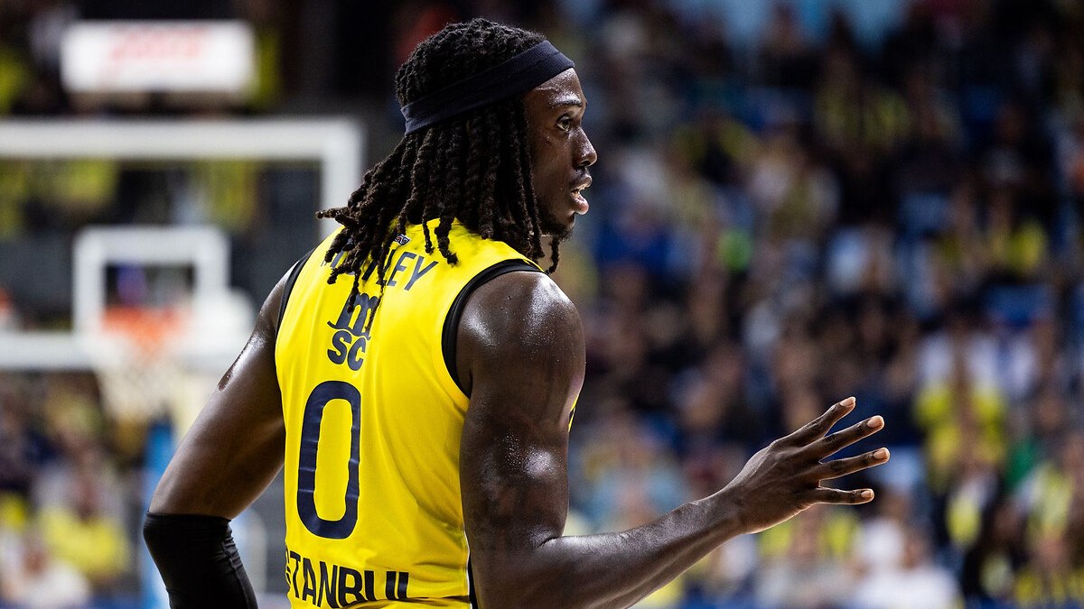 Fenerbahçe'den Johnathan Motley ve Sertaç Şanlı açıklaması