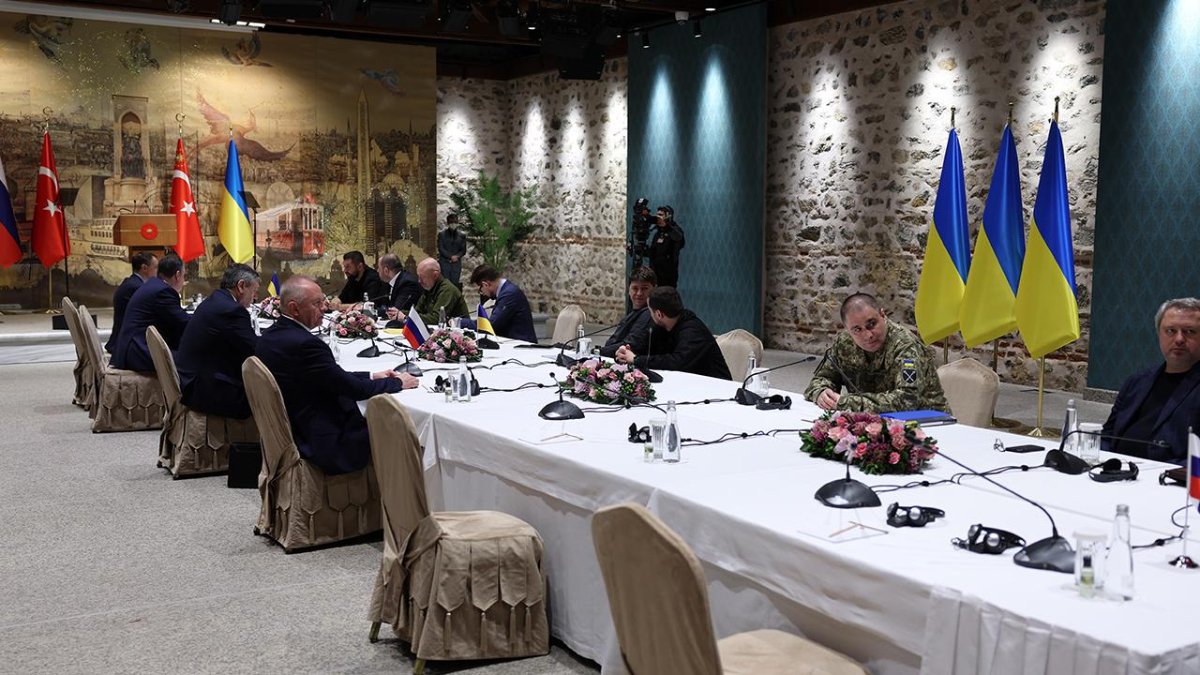 Rusya'dan İstanbul hatırlatması: Ukrayna'yla müzakerelerin temelini oluşturabilir