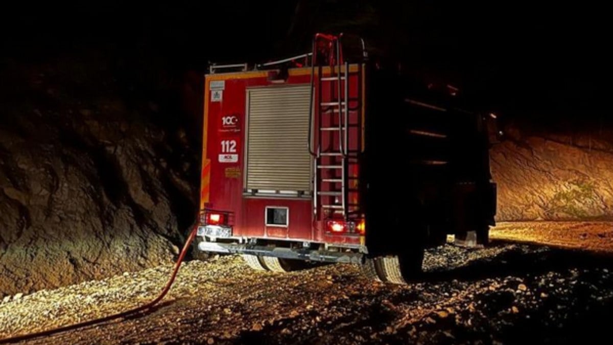Kastamonu'da seyir halindeki araç alev alev yandı