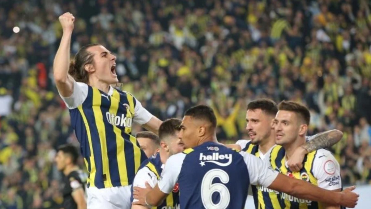 Fatih Karagümrük - Fenerbahçe maçının muhtemel 11'leri