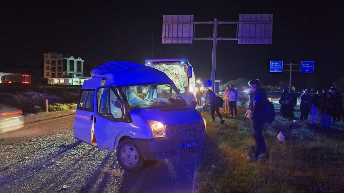 Samsun'da otobüsle minibüsün çarpıştığı kazada 1 kişi öldü