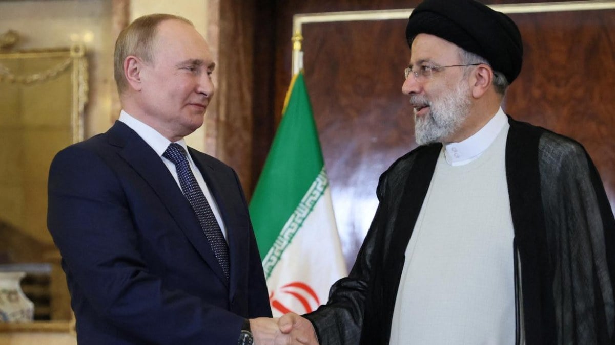 Rusya Devlet Başkanı Putin, İran Cumhurbaşkanı Reisi ile görüştü