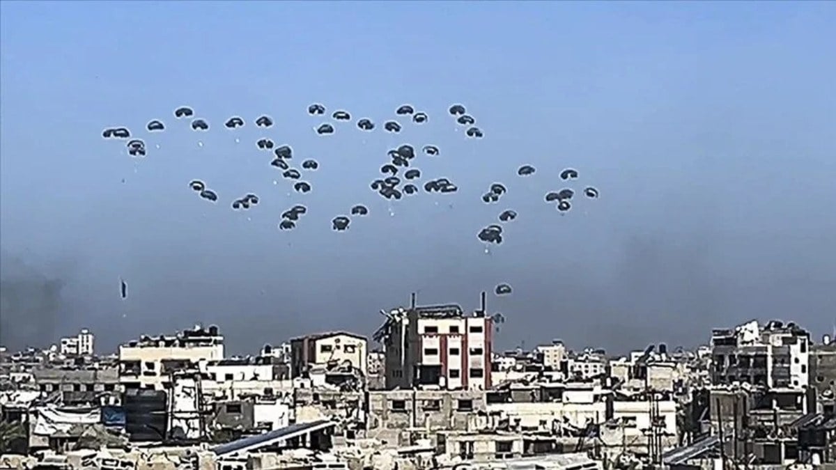 ABD, Gazze'ye havadan yardım indirdi