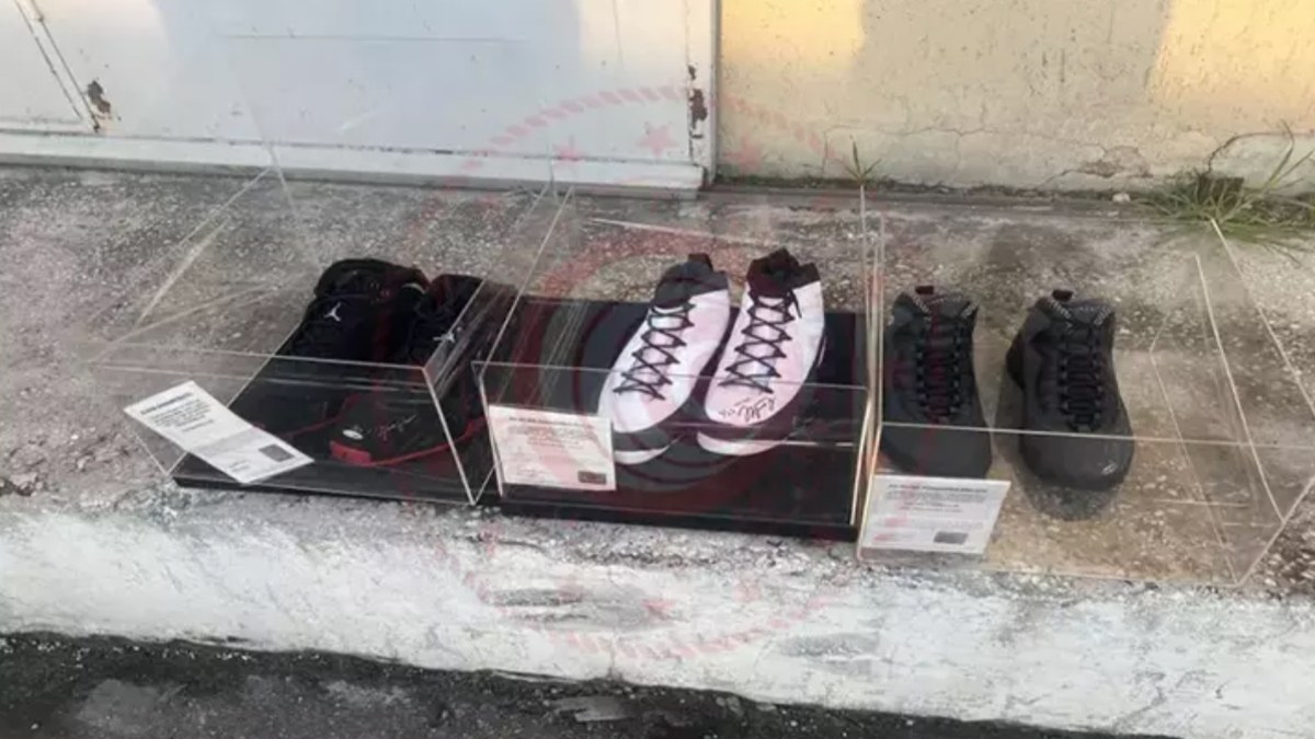 Ticaret Bakanlığı, Michael Jordan imzalı üç ayakkabıyı satışa çıkardı: 5 milyon lira
