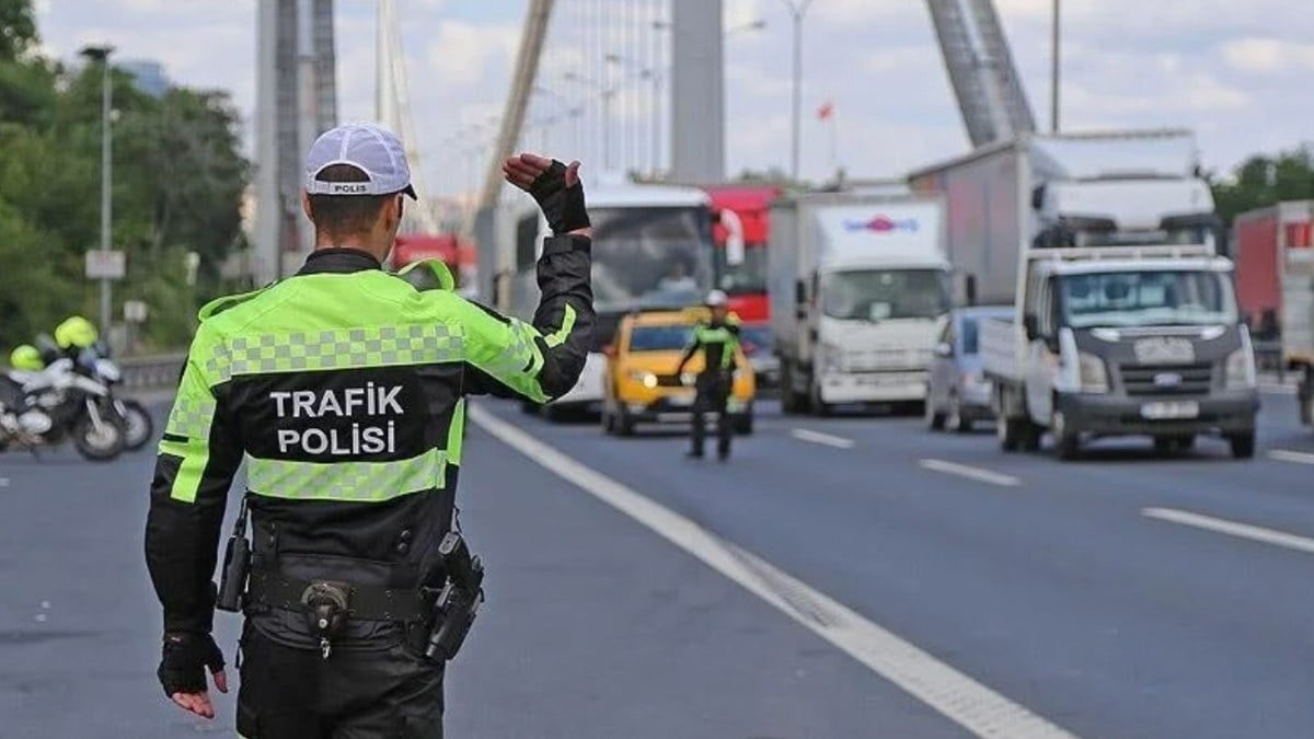 İstanbul'da 28 Nisan'da bazı yollar trafiğine kapanacak