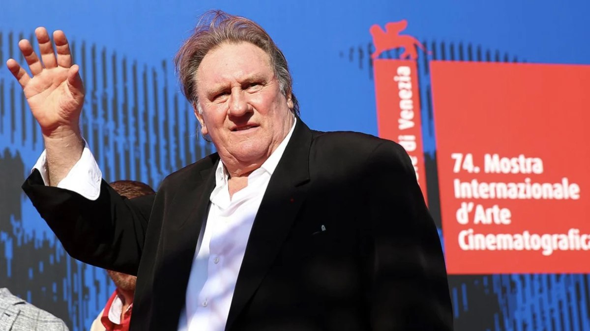 Fransız oyuncu Gerard Depardieu, cinsel saldırı suçlamasıyla gözaltına alındı