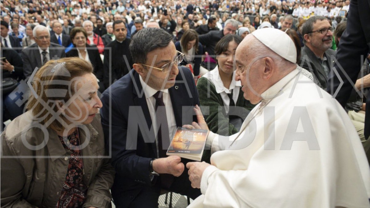 Serkan Bayram, Vatikan'da Papa ile bir araya geldi: Adil ve engelsiz bir dünya için...