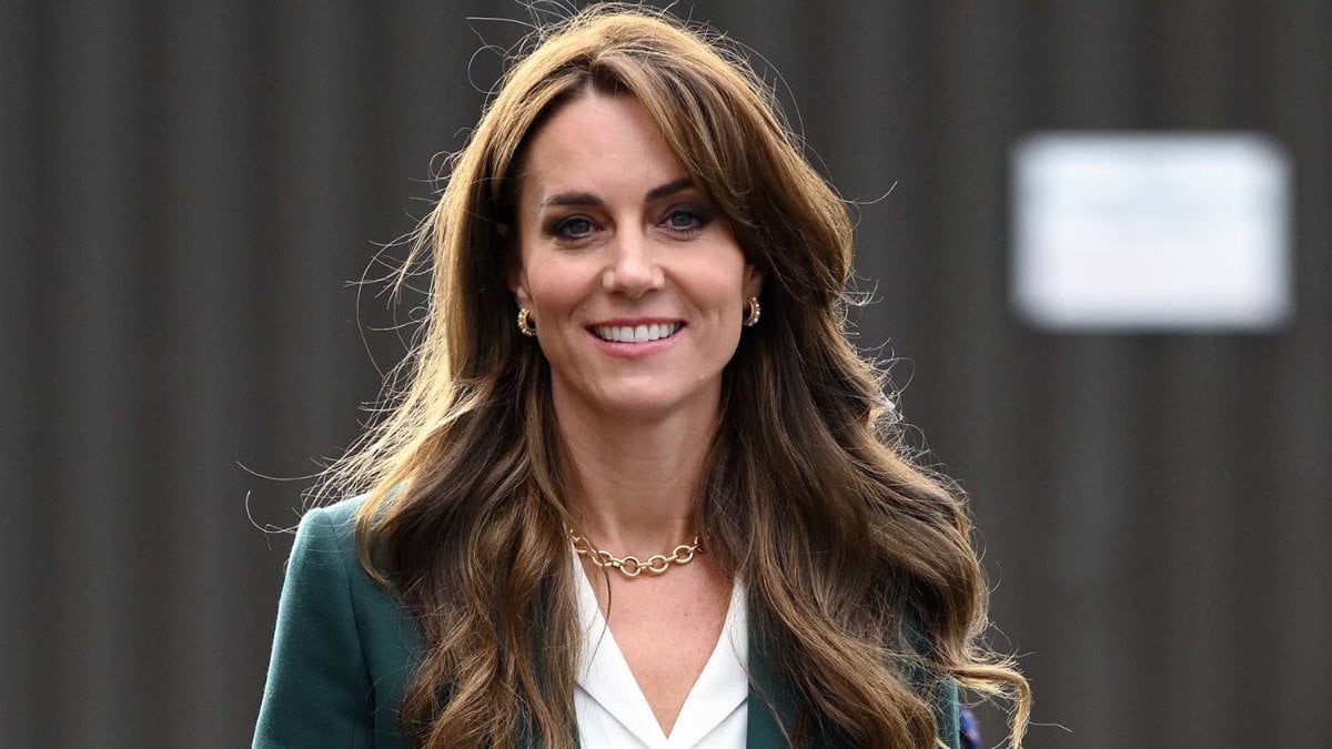Kate Middleton geleneği bozmadı, kızını fotoğrafladı