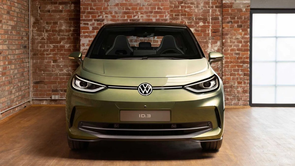 Volkswagen ID.3 daha güçlü motor ile güncellendi: İşte özellikleri