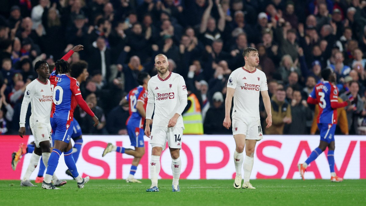 Crystal Palace, Manchester United'ı farklı yendi