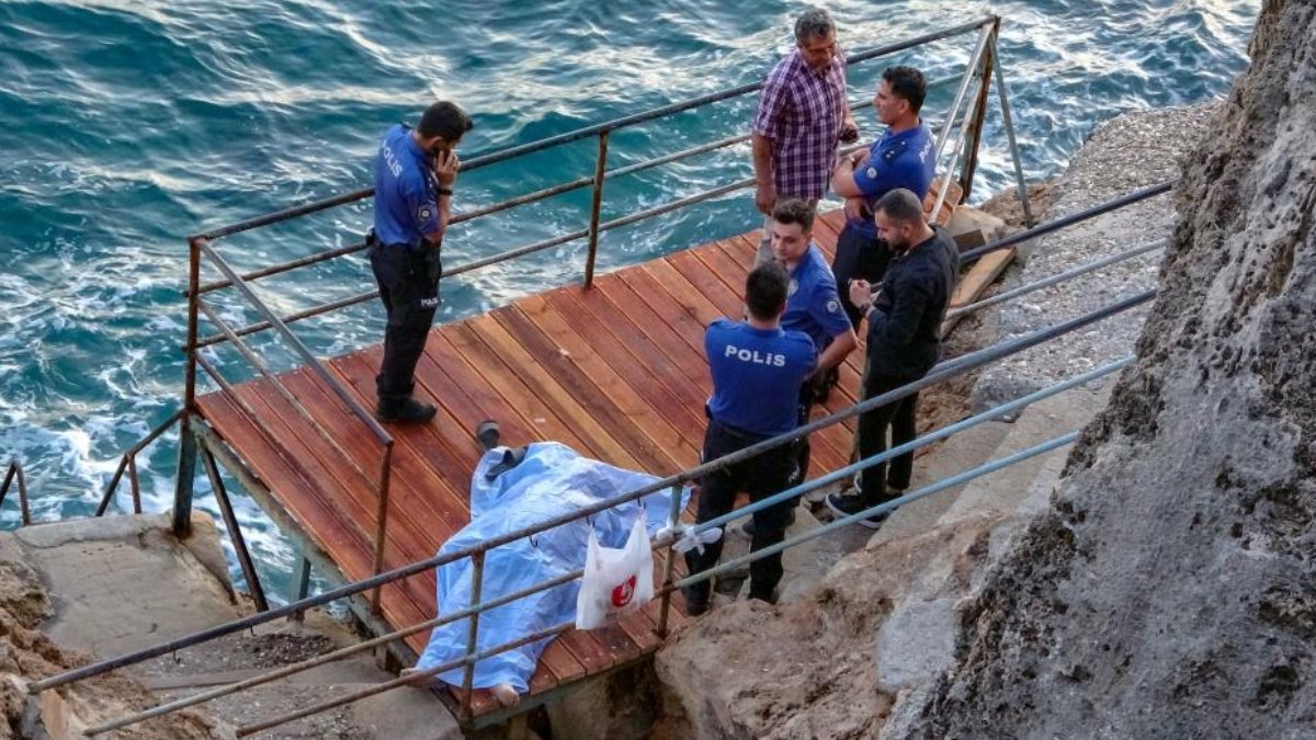 Tatil için Antalya'ya gelen gurbetçi boğularak hayatını kaybetti