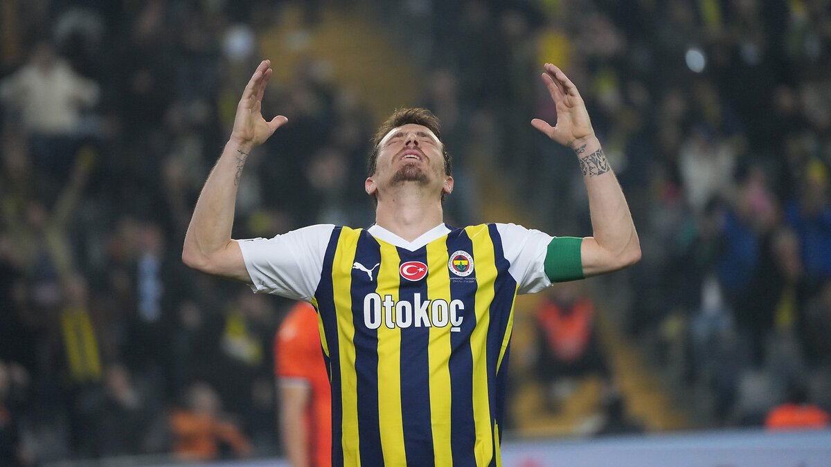 Fenerbahçe'de Mert Hakan Yandaş kararı! Sezon sonu...