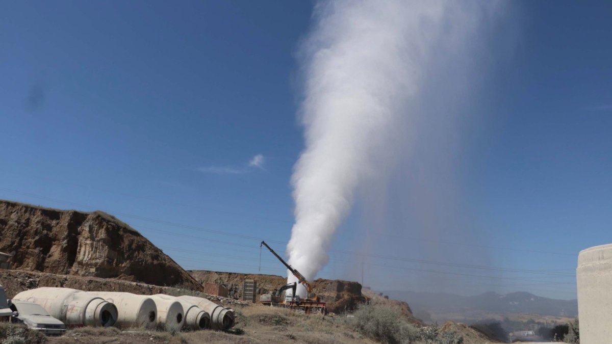 Denizli'de 10 gündür yayılan gaz ilçe halkını tedirgin etti