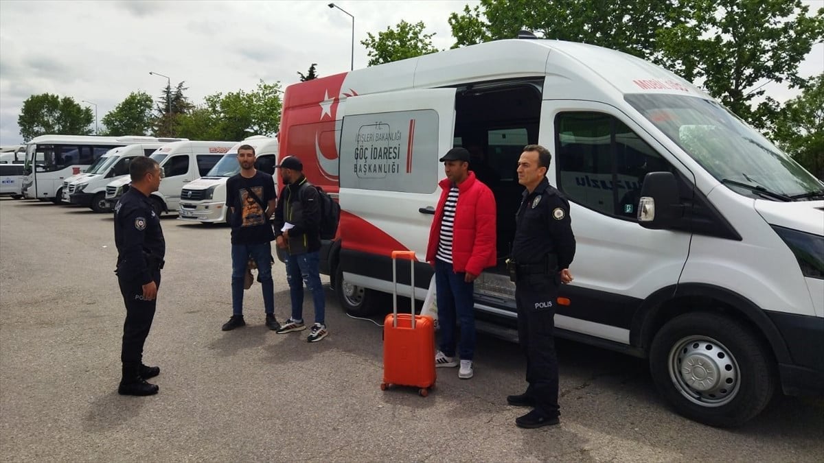 Edirne'de bir yılda 5 bin 446 düzensiz göçmen yakalandı