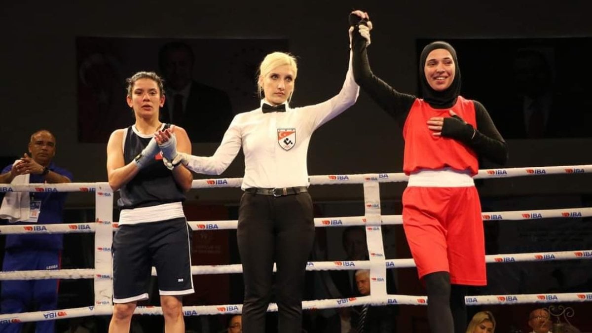 Yılanın ısırdığı milli boksör Rabia Topuz hastaneye kaldırıldı