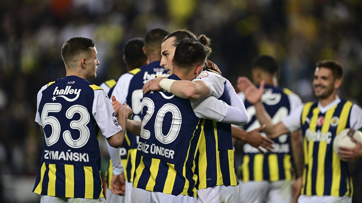 Fenerbahçe, Kayserispor'u rahat yendi