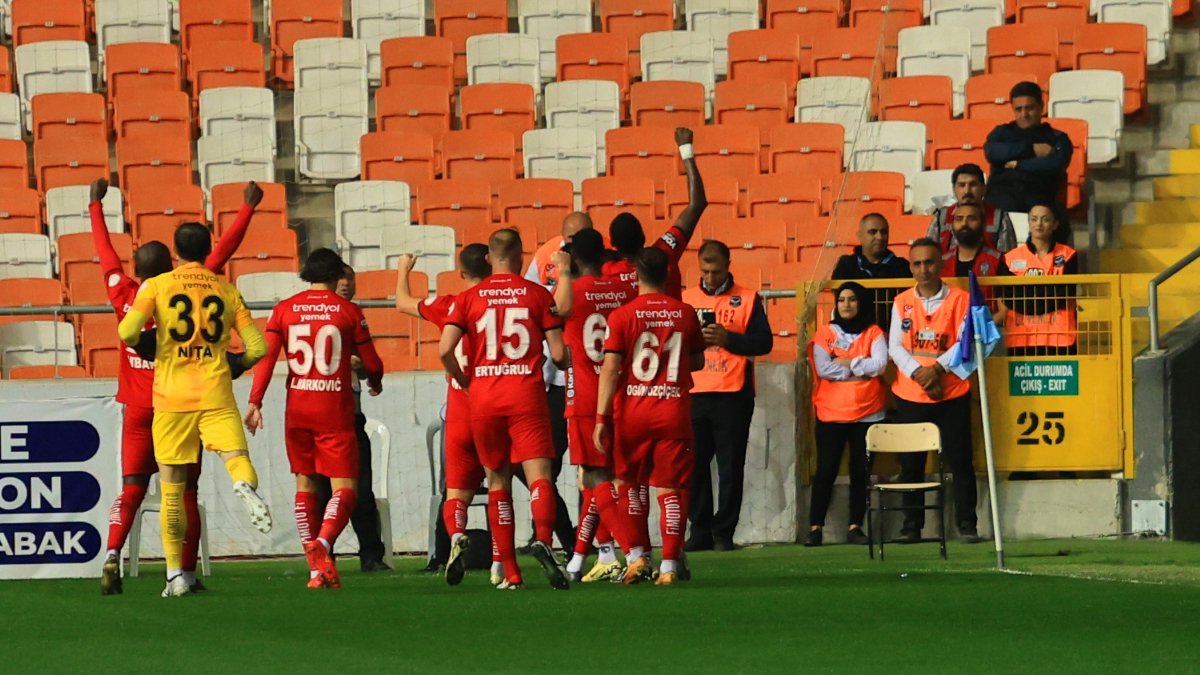 Gaziantep FK, Adana Demirspor'a gol oldu yağdı! 6-1