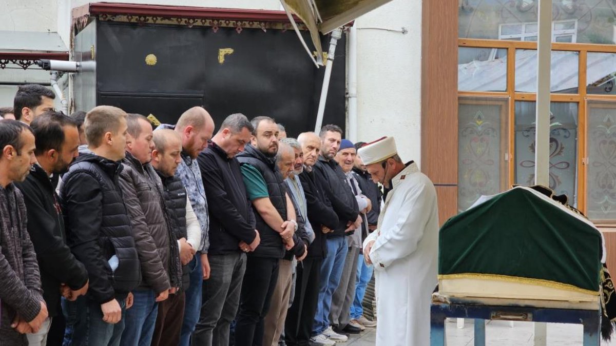 Bursa'da kuzeninin vurduğu Miraç toprağa verildi