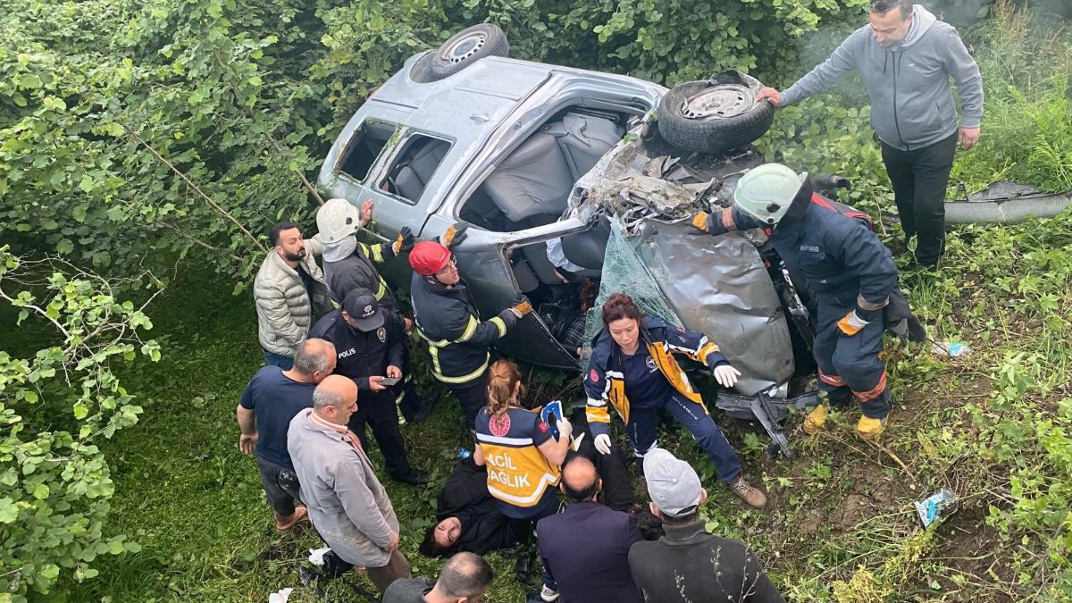 Ordu’da kontrolden çıkan araç bahçeye uçtu: 5 yaralı