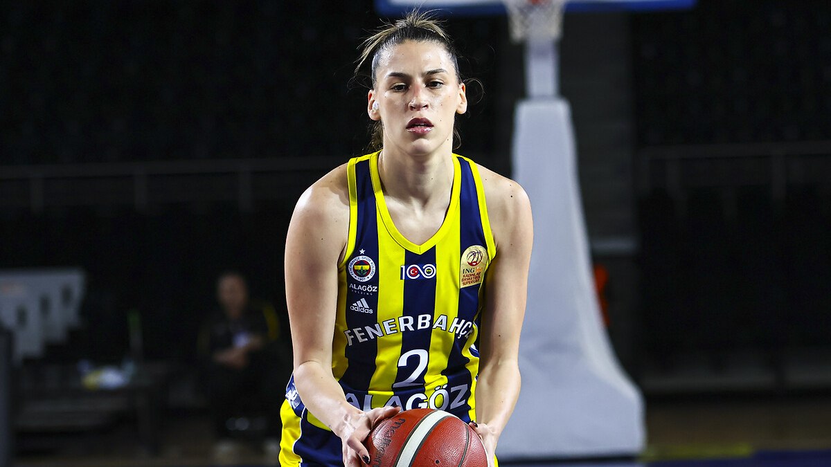 Sevgi Uzun, Dallas Wings kariyerini sürdürecek