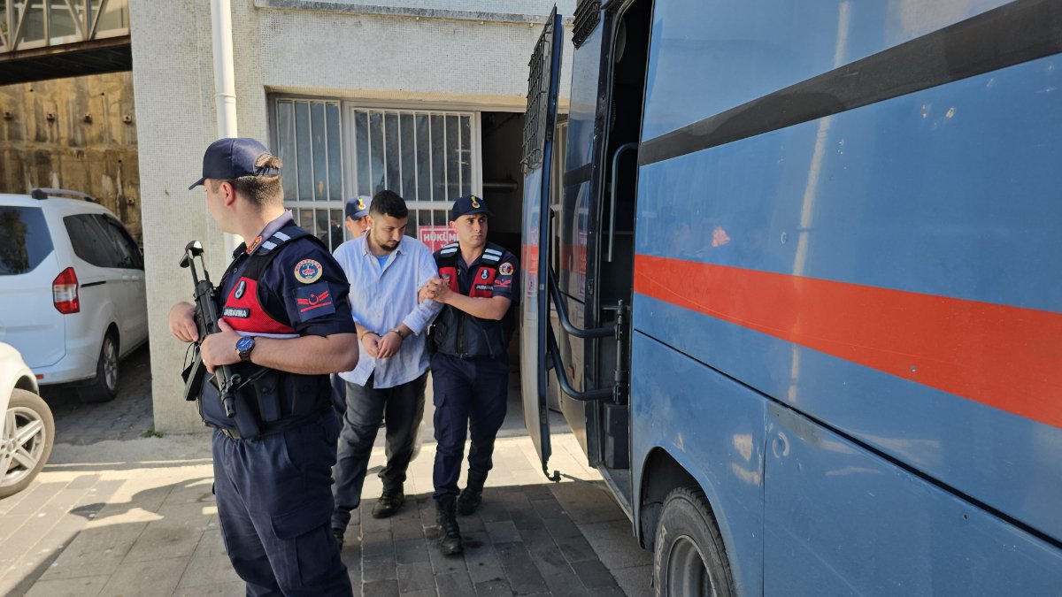 Zonguldak'ta apartman yöneticisini yaraladı, eşinin boğazını kesti: Akıl sağlığı yerinde